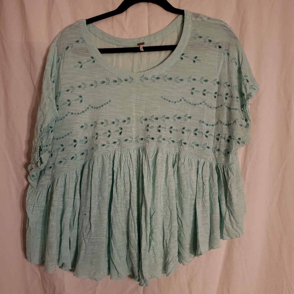 2/$20 free people babydoll soft mint green top